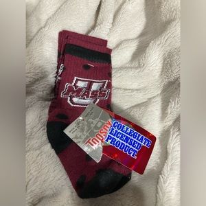 TopSox UMass kids socks collegiate licensed product 3pk NWT child shoe size 1-7